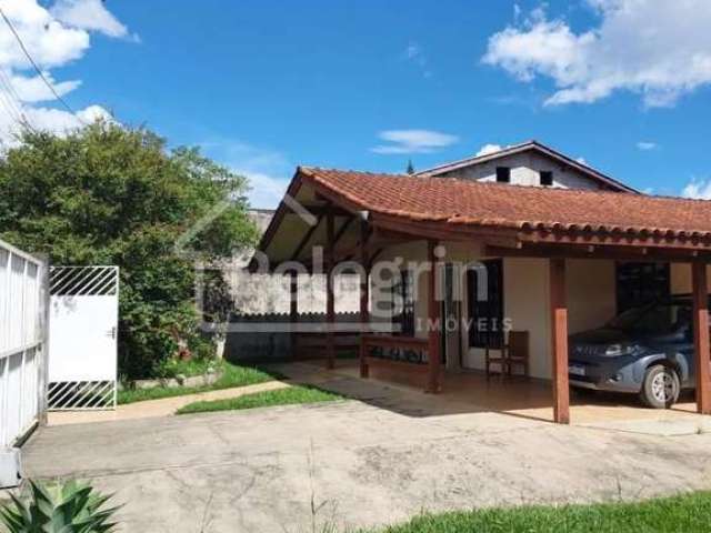 Casa à Venda em Vicente Nunes, Nazaré Paulista - SP