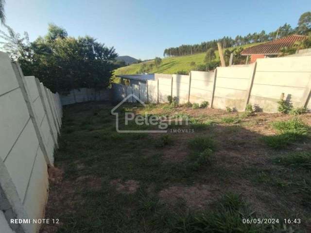 Terreno à Venda no Bairro Vicente Nunes