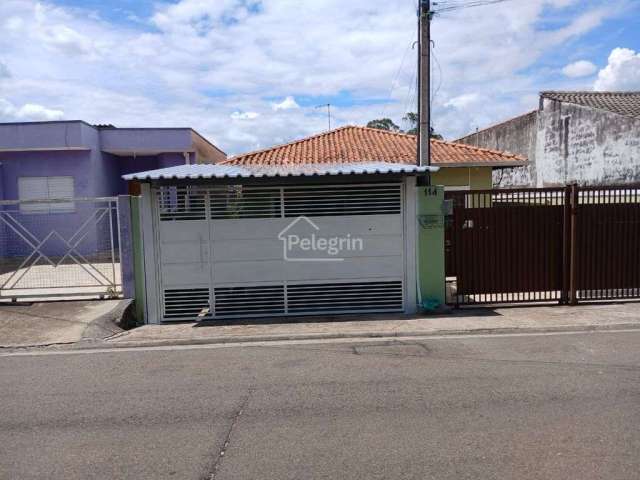 Casa Encantadora à Venda no Bairro Imperial, Atibaia