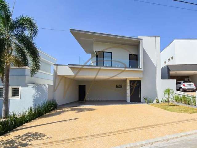 Sobrado com 4 suítes - sendo 3 no térreo, espaço gourmet, piscina, 5 vagas por R$1.640.000,00