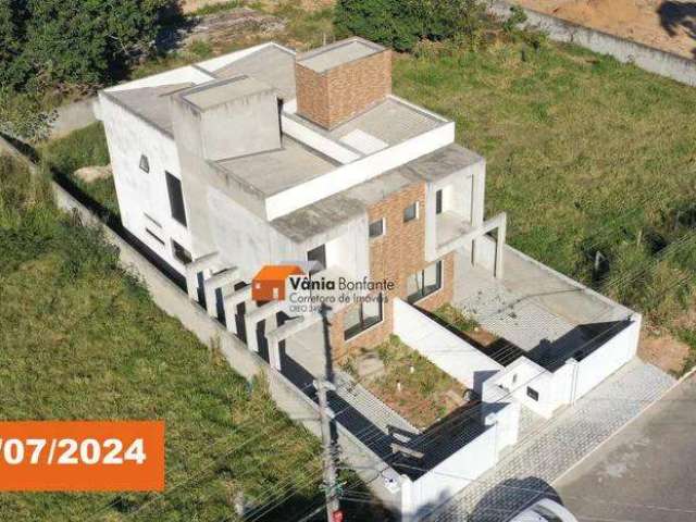 Casa para Venda em Florianópolis, São João do Rio Vermelho, 3 dormitórios, 1 suíte, 3 banheiros, 2 vagas