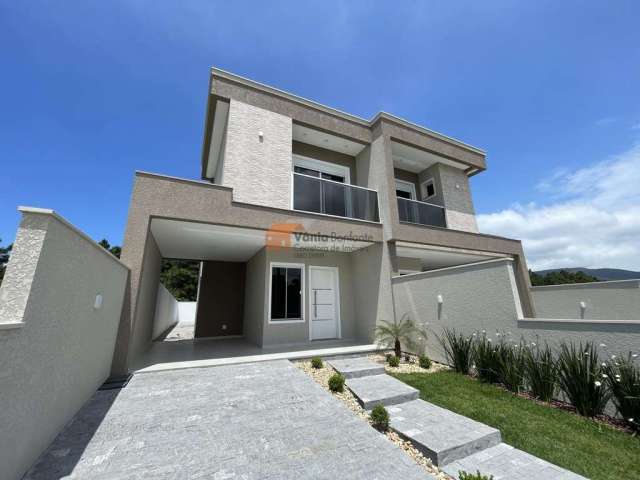 Casa para Venda em Florianópolis, São João do Rio Vermelho, 3 dormitórios, 1 suíte, 4 banheiros, 2 vagas