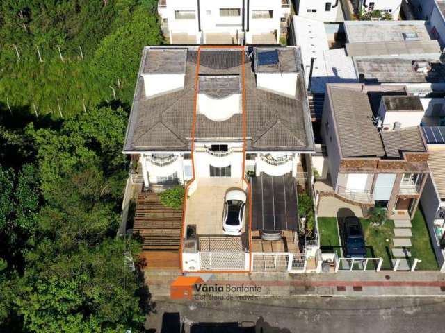 Casa para Venda em Florianópolis, São João do Rio Vermelho, 2 dormitórios, 2 suítes, 3 banheiros, 2 vagas