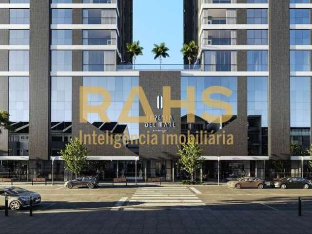 Apartamento de Alto Padrão Meia Praia