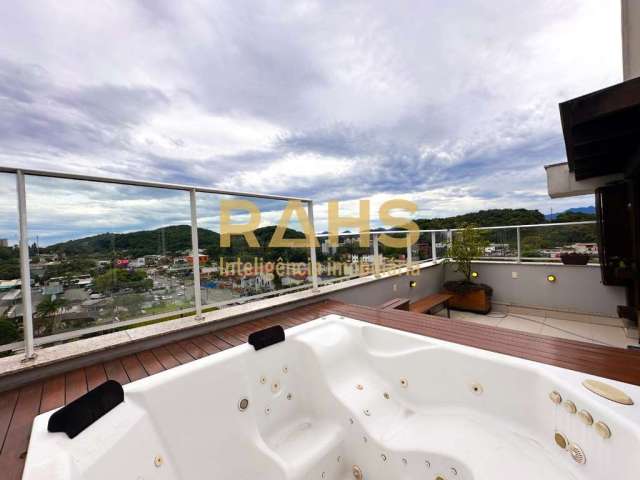 Cobertura plana com Jacuzzi no América - Joinville/SC