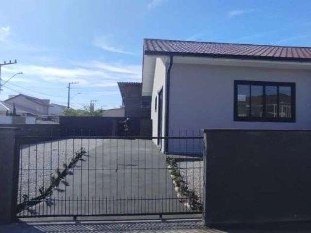 Casa para Venda no bairro Bela Vista, localizado na cidade de Palhoça / SC.