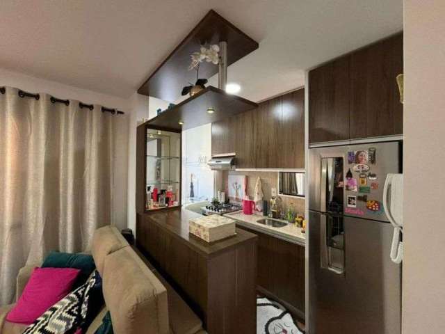 Apartamento semimobiliado - com elevador!