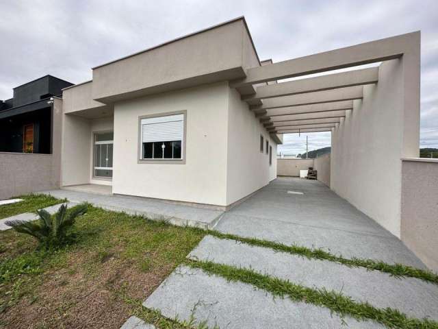 Casa para Venda, 3 dormitórios, sendo 1 suíte, 2 banheiros, 3 vagas