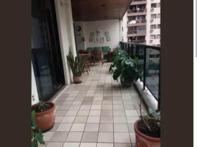 Vendo Apartamento na Abm Barra da Tijuca  Villa Di Genova