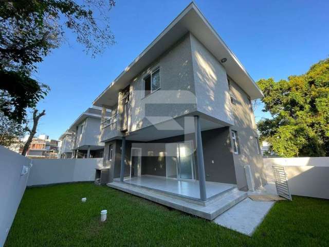 Casa 3 Dormitórios-Santo Antônio de Lisboa-Florianópolis/SC