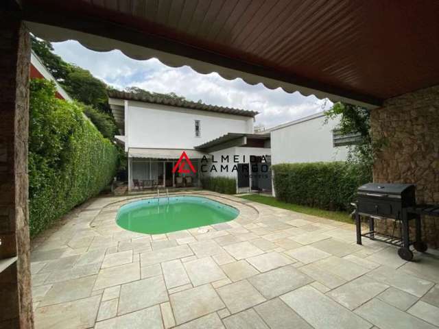 Casa Alto de Pinheiros 4 Dormitórios Piscina 495m²