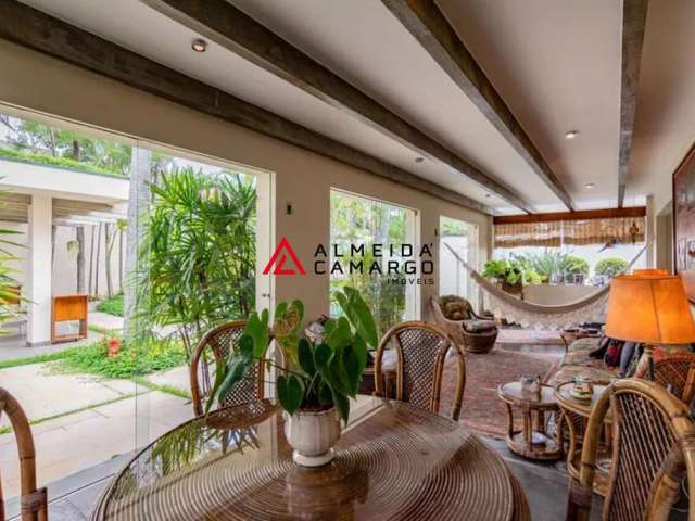 Casa Alto de Pinheiros - 1.064m² - 4 Suítes, 7 banheiros, 5 Vagas de garagem