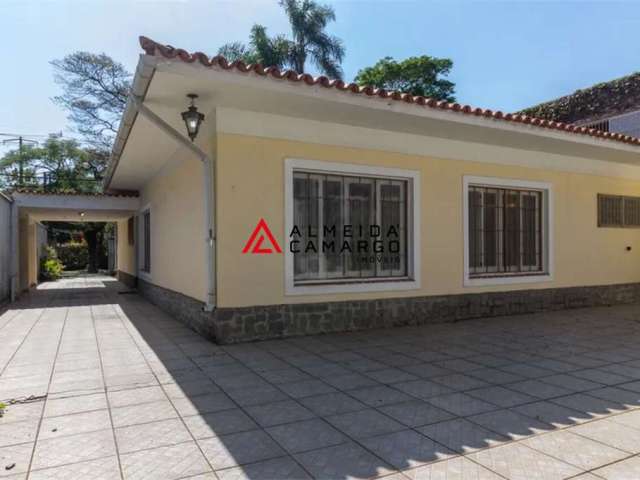 Casa Alto de Pinheiros 3 Dormitórios Reformar 450m²