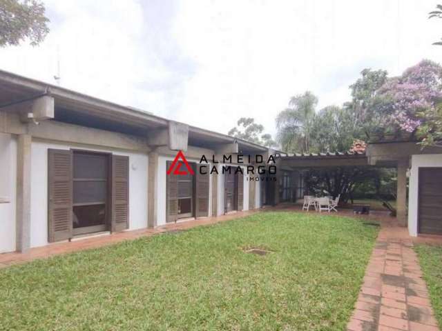 Casa Alto de Pinheiros 1260m² 4 dormitórios 1 suíte 5 vagas