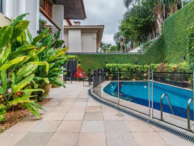 Casa Alto de Pinheiros 5 Dormitórios Piscina Academia 450m²