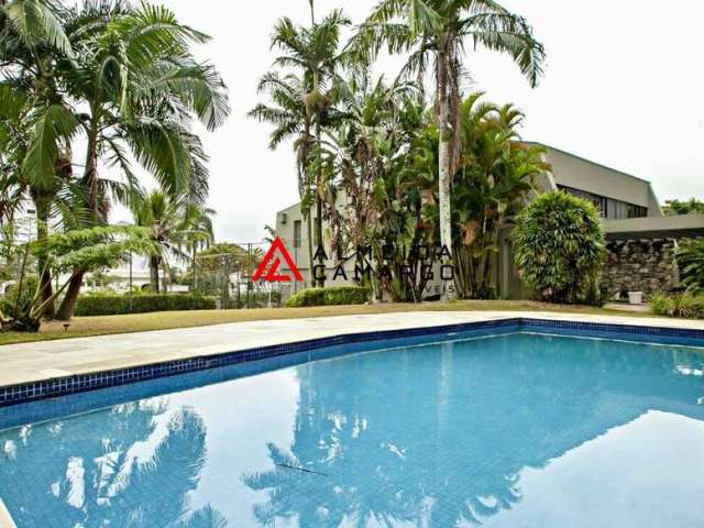 Casa Jardim Guedala 5 Suítes 11 Vagas Piscina 1339m²