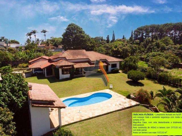 Vende-se magnifica casa terrea e plana com 3 suites, diversas vagas, piscina, churrasqueira em terreno de 3850m²