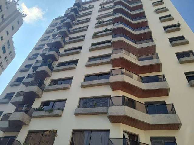 Oportunidade! Alto Lapa, apto 172 mts, 3 dorms com 1 suite, depósito, 3 vagas.