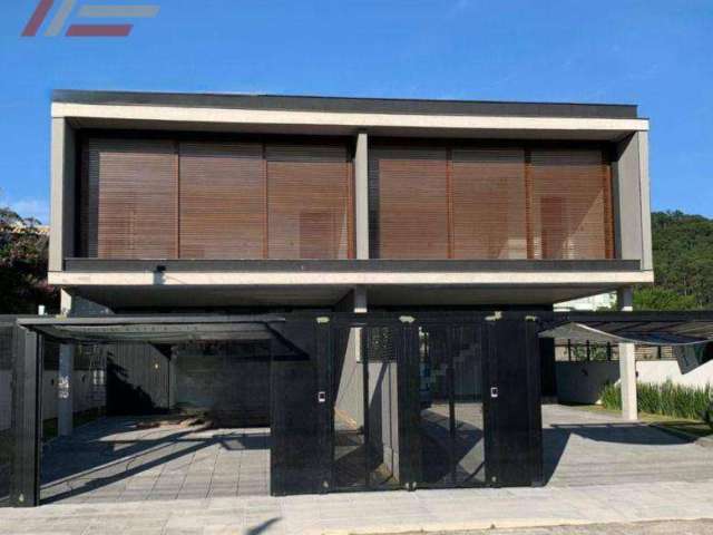 Casa com 3 suítes à venda, 260 m² por R$ 3.288.888 - Jurerê - Florianópolis/SC