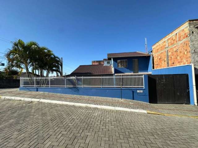 Casa com 5 dormitórios à venda, 138 m² por R$ 530.000,00 - Santo Antonio - Balneário Piçarras/SC