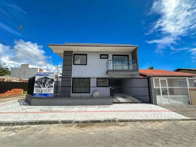 Sobrado com 3 dormitórios à venda, 100 m² por R$ 690.000,00 - Itacolomi - Balneário Piçarras/SC