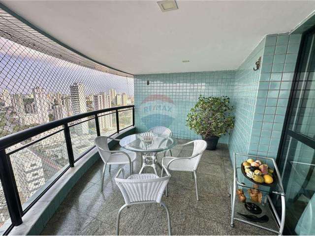 Apartamento com 217 m², 4 quartos, 3 suítes, 3 vagas, Graças, Recife/PE