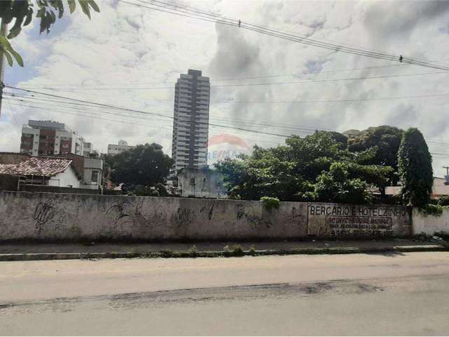 Vendo terreno 744m² no bairro de Candeias, Jaboatão dos Guararapes -PE.