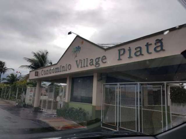 Casa 4/4 em Condomínio Village Piatã