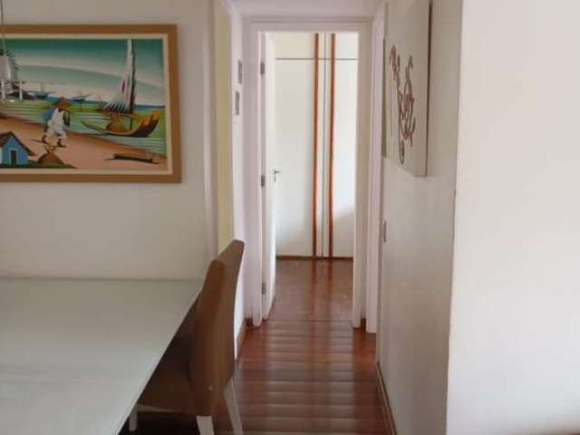 Apartamento 2/4 com 84m² costa azul