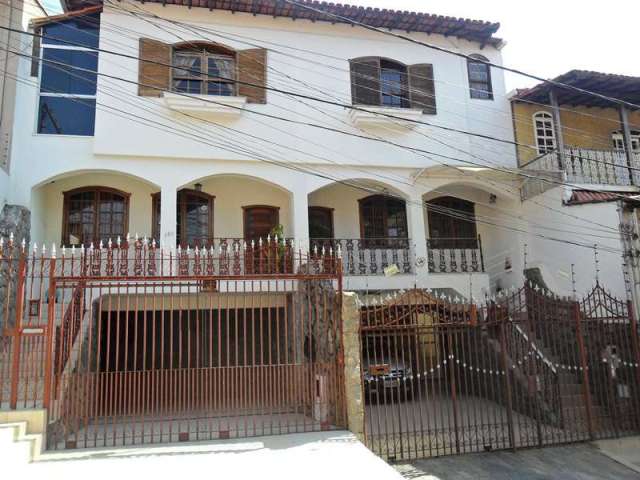 Casa com 3 quartos à venda em Belo Horizonte