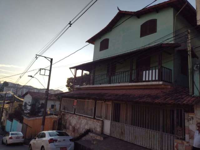 Casa com 4 quartos à venda em Belo Horizonte