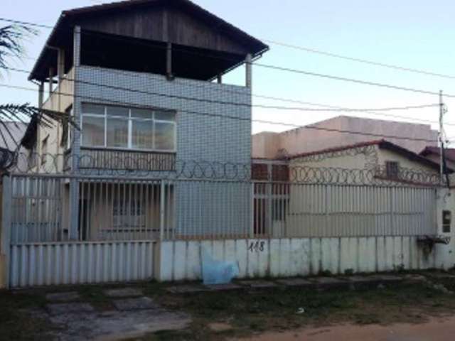 Casa com 8 quartos à venda em Serra