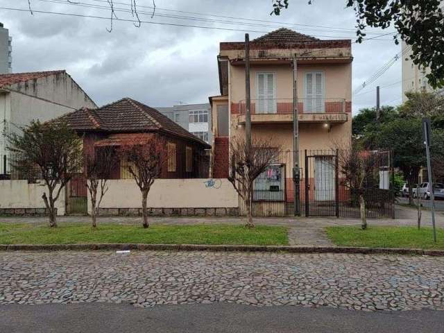 Terreno de 510 m², no bairro Passo da Areia em Porto Alegre