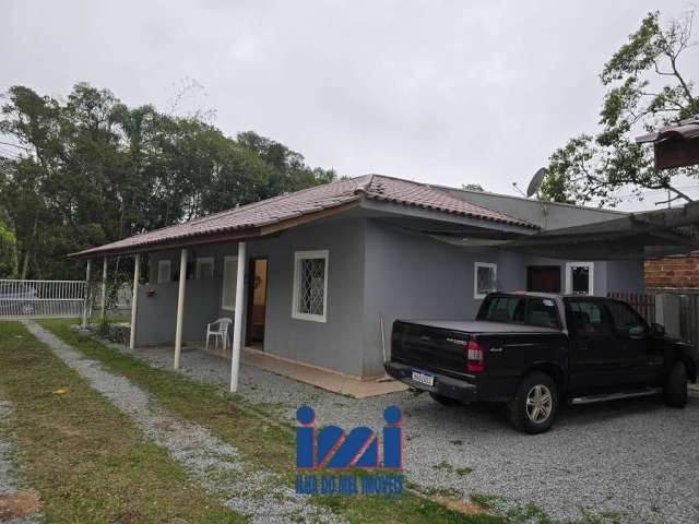 Casa a venda na praia - Pontal do Sul