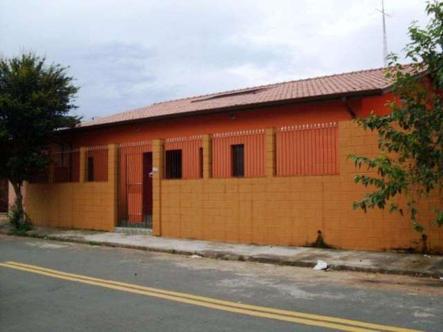 Casa com 3 dormitórios à venda, 190 m² por R$ 650.000,00 - Vila Furlan - Indaiatuba/SP