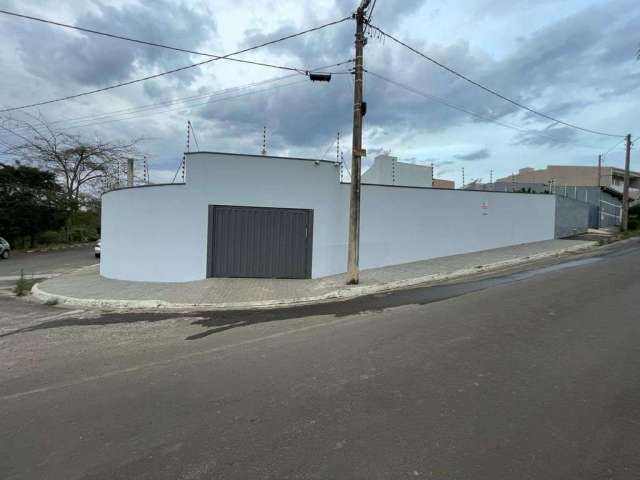 Casa com 2 dormitórios à venda, 110 m² por R$ 650.000,00 - Vila Alvorada - Elias Fausto/SP