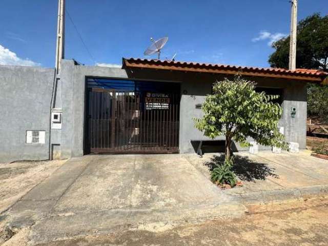 Casa com 2 dormitórios à venda, 160 m² por R$ 425.000,00 - Cardeal - Elias Fausto/SP