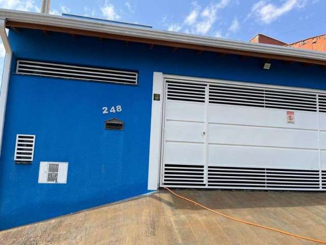 Casa com 3 dormitórios à venda, 154 m² por R$ 700.000,00 - Cardeal - Elias Fausto/SP