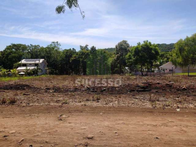 Terreno Escriturado nas Marinas de Boa Vista Aparecida com acesso à água