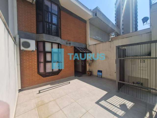 Casa comercial para venda ou locação, 5 salas, 2 vagas, 140m², Moema