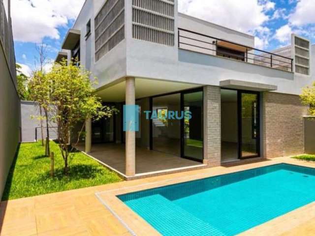 Casa de condomínio à venda, 3 suítes, 4 vagas, piscina, 455m², Moema.