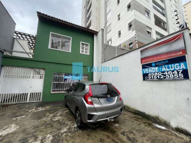 Sobrado comercial para venda e locação, 6 salas, 2 vagas, 197m², Moema.