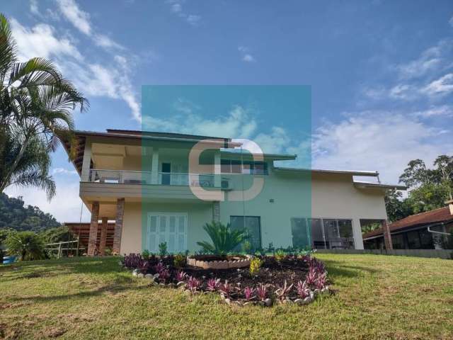 Casa com 3 quartos à venda na Rua Emília Behling, 640, Centro, Pomerode, 12920 m2 por R$ 5.900.000