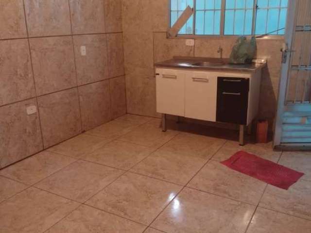 Casa com 2 quartos para alugar no Parque Boturussu, São Paulo , 80 m2 por R$ 1.750