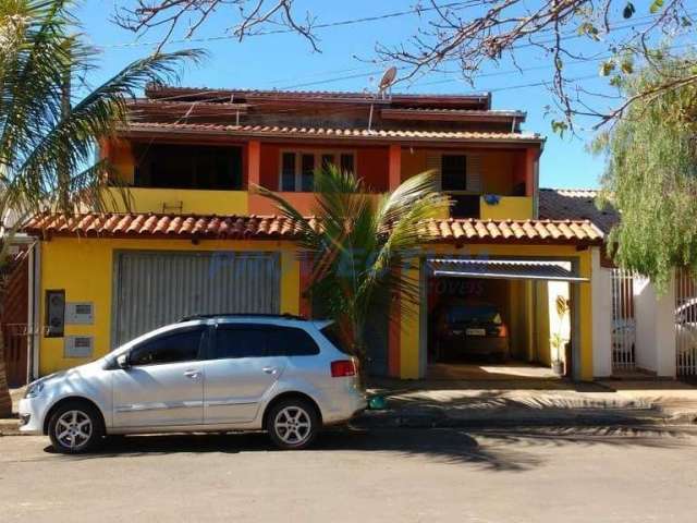 Casa com 6 quartos à venda na João Vansan, 480, São José II, Paulínia, 200 m2 por R$ 575.000