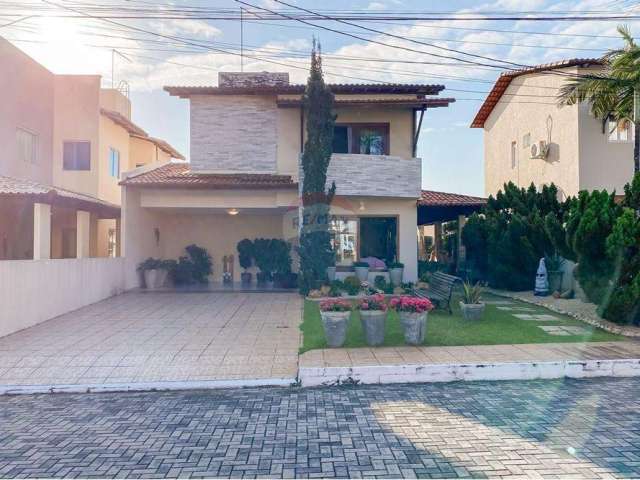 Casa Duplex em Condomínio Fechado na Avenida Maria Lacerda