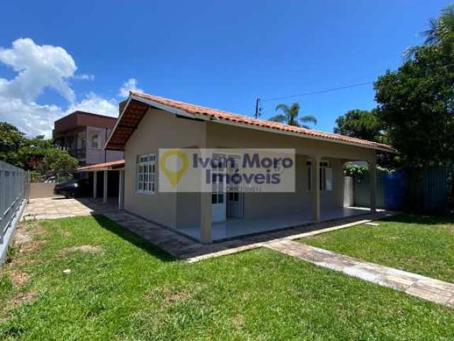 Casa à venda em Daniela frente mar - Florianópolis - SC