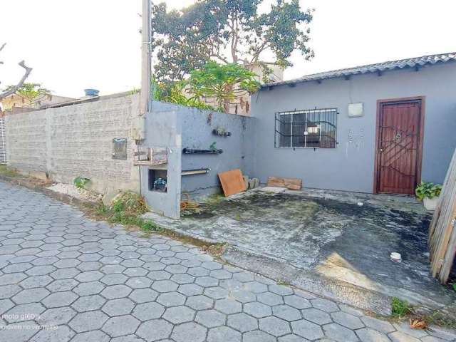 Casa 1 dormitório para Venda em Florianópolis, São João do Rio Vermelho, 1 dormitório, 1 banheiro