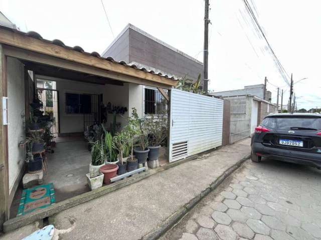 Casa 2 dormitórios para Venda em Florianópolis, São João do Rio Vermelho, 2 dormitórios, 1 banheiro, 1 vaga