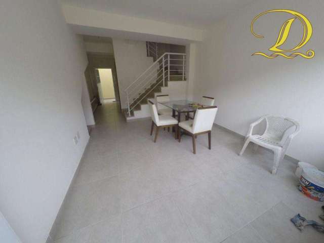 Casa com 2 dormitórios à venda, 67 m² por R$ 330.000,00 - Tude Bastos (Sítio do Campo) - Praia Grande/SP